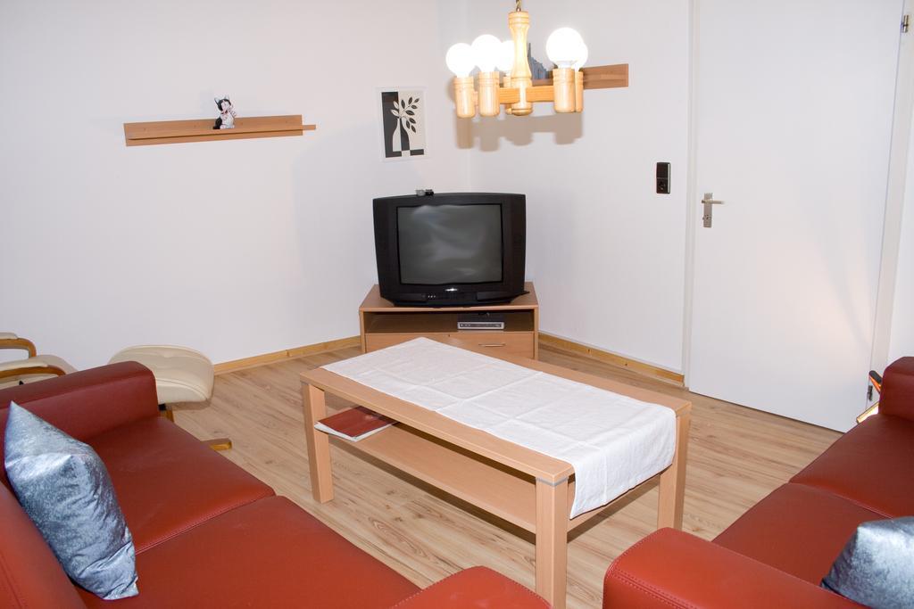 Ferienhaus Alina Бернкастель-Кюс Номер фото